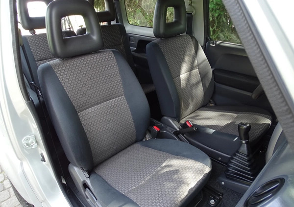 Suzuki Jimny cena 32400 przebieg: 202968, rok produkcji 2012 z Otwock małe 781